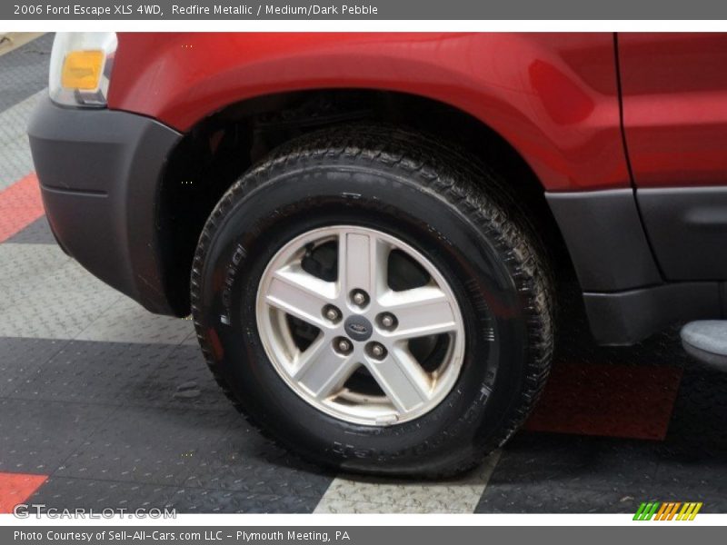 Redfire Metallic / Medium/Dark Pebble 2006 Ford Escape XLS 4WD