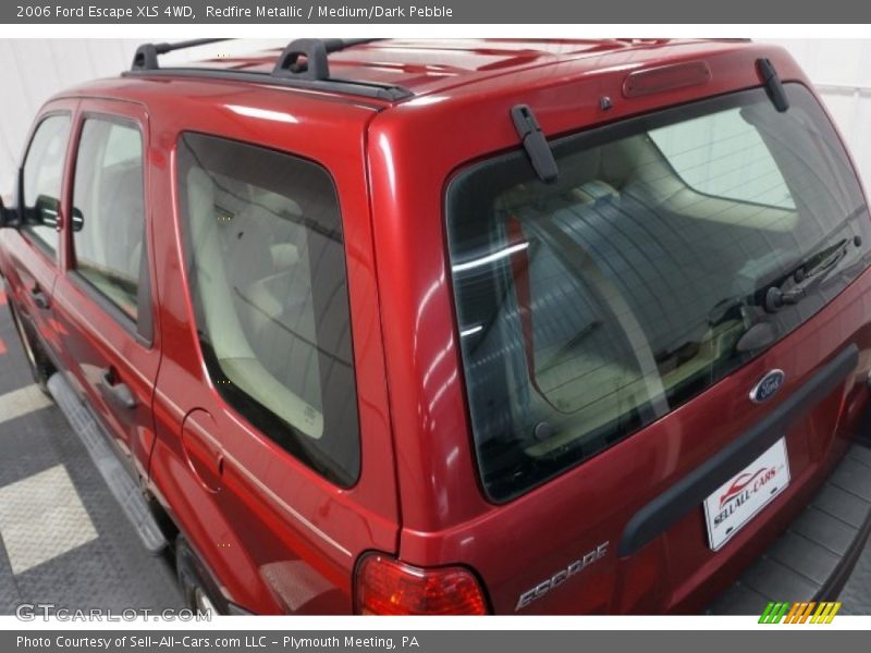 Redfire Metallic / Medium/Dark Pebble 2006 Ford Escape XLS 4WD