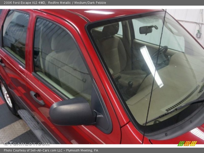 Redfire Metallic / Medium/Dark Pebble 2006 Ford Escape XLS 4WD