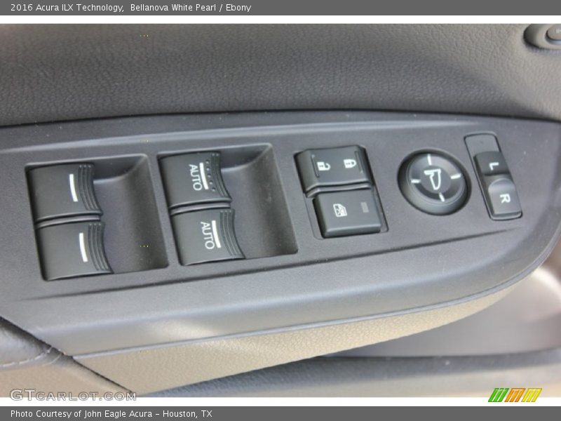 Bellanova White Pearl / Ebony 2016 Acura ILX Technology
