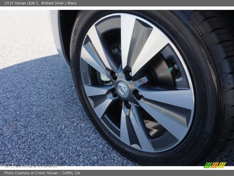 Brilliant Silver / Black 2015 Nissan LEAF S