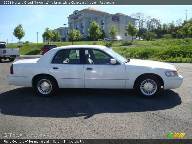 Vibrant White Clearcoat / Medium Parchment 2001 Mercury Grand Marquis LS