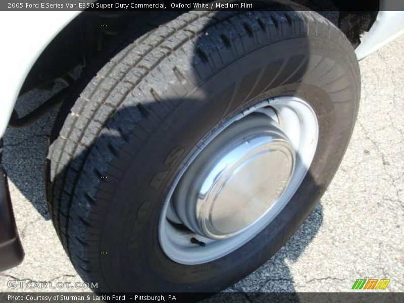 Oxford White / Medium Flint 2005 Ford E Series Van E350 Super Duty Commercial