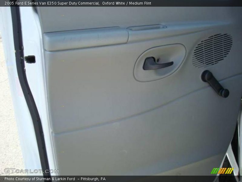 Oxford White / Medium Flint 2005 Ford E Series Van E350 Super Duty Commercial