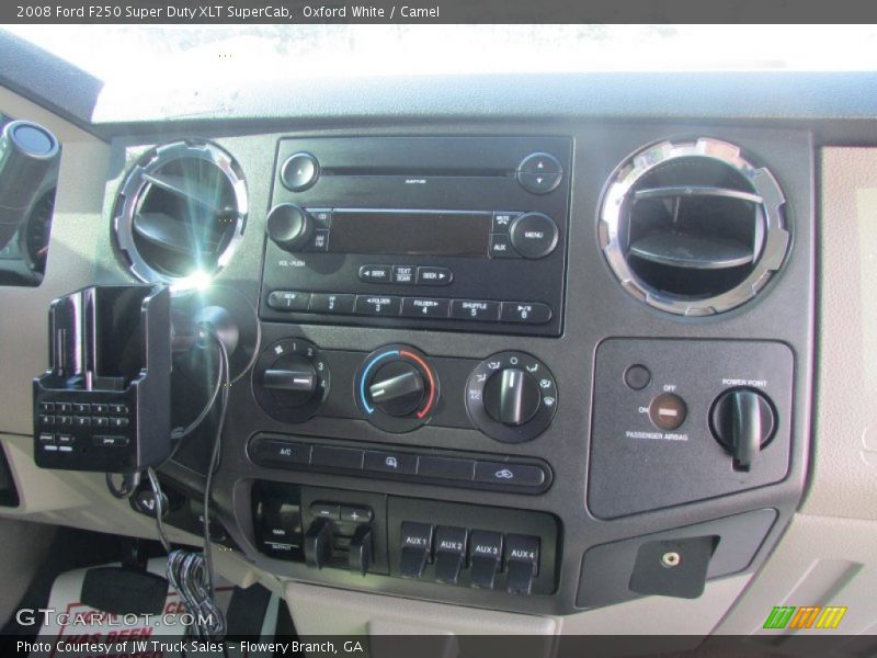 Oxford White / Camel 2008 Ford F250 Super Duty XLT SuperCab