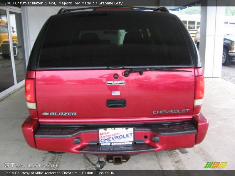 Majestic Red Metallic / Graphite Gray 2000 Chevrolet Blazer LS 4x4