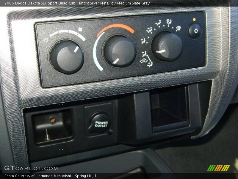 Bright Silver Metallic / Medium Slate Gray 2006 Dodge Dakota SLT Sport Quad Cab