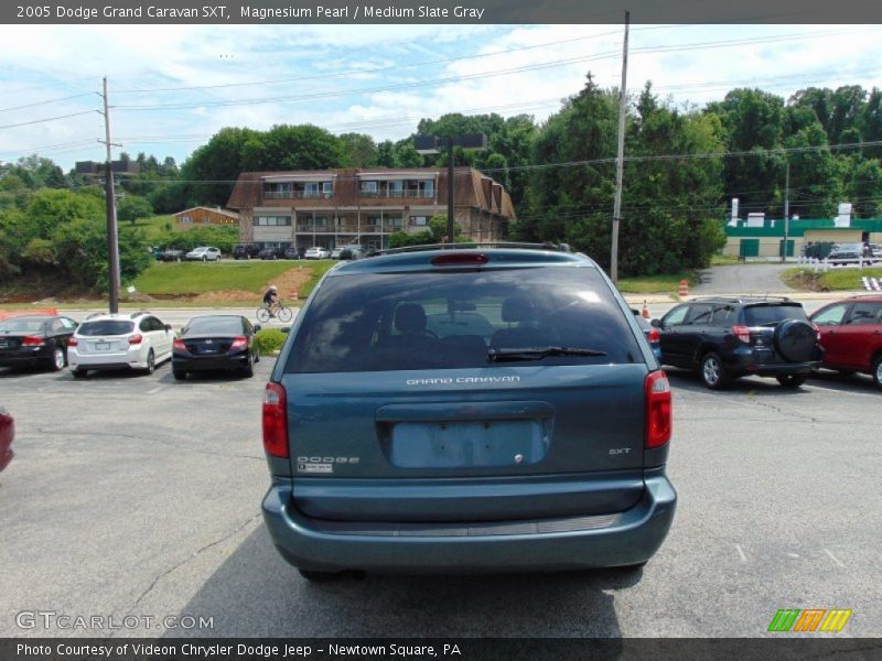 Magnesium Pearl / Medium Slate Gray 2005 Dodge Grand Caravan SXT