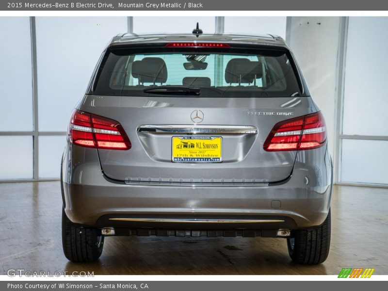 Mountain Grey Metallic / Black 2015 Mercedes-Benz B Electric Drive