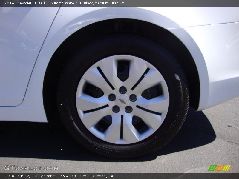 Summit White / Jet Black/Medium Titanium 2014 Chevrolet Cruze LS