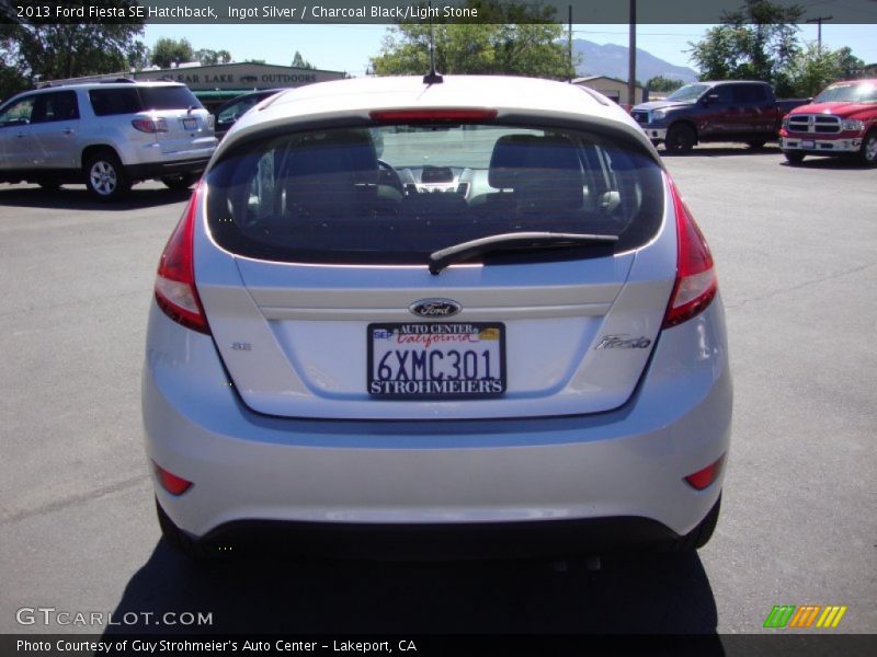 Ingot Silver / Charcoal Black/Light Stone 2013 Ford Fiesta SE Hatchback