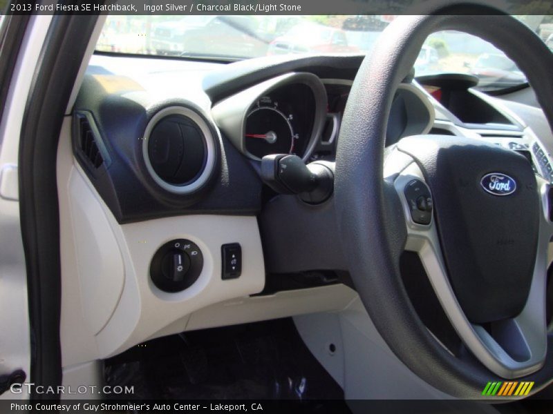Ingot Silver / Charcoal Black/Light Stone 2013 Ford Fiesta SE Hatchback