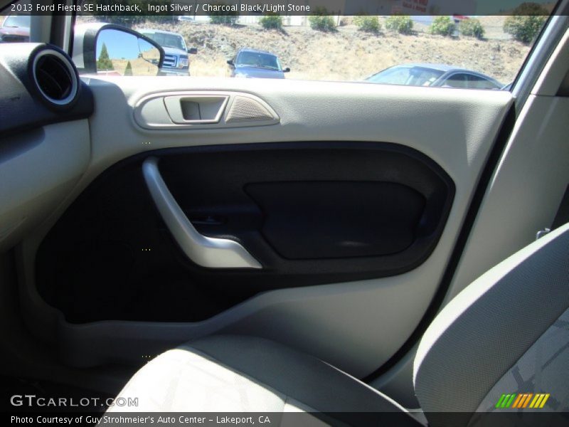 Ingot Silver / Charcoal Black/Light Stone 2013 Ford Fiesta SE Hatchback