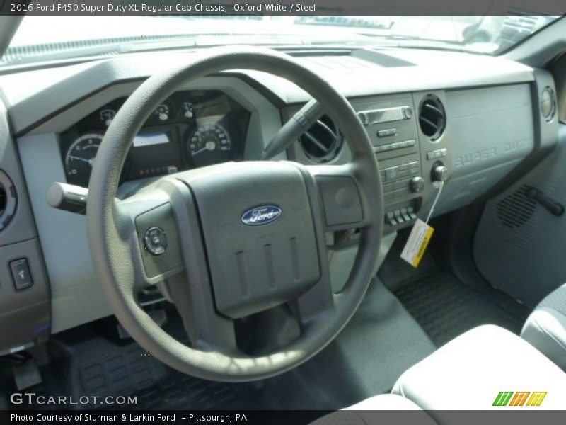 Dashboard of 2016 F450 Super Duty XL Regular Cab Chassis