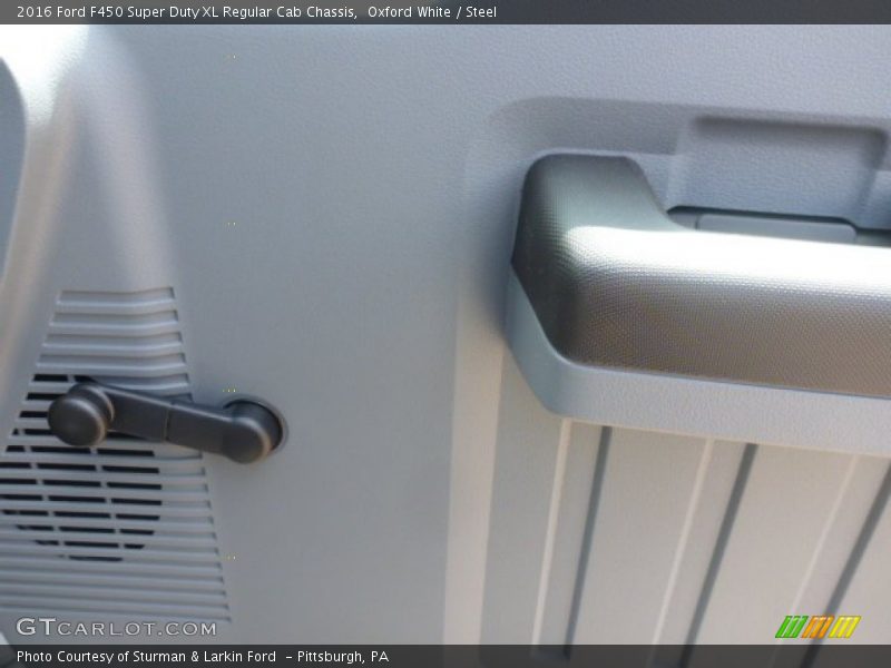 Oxford White / Steel 2016 Ford F450 Super Duty XL Regular Cab Chassis