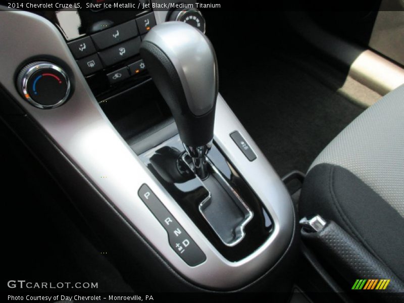 Silver Ice Metallic / Jet Black/Medium Titanium 2014 Chevrolet Cruze LS