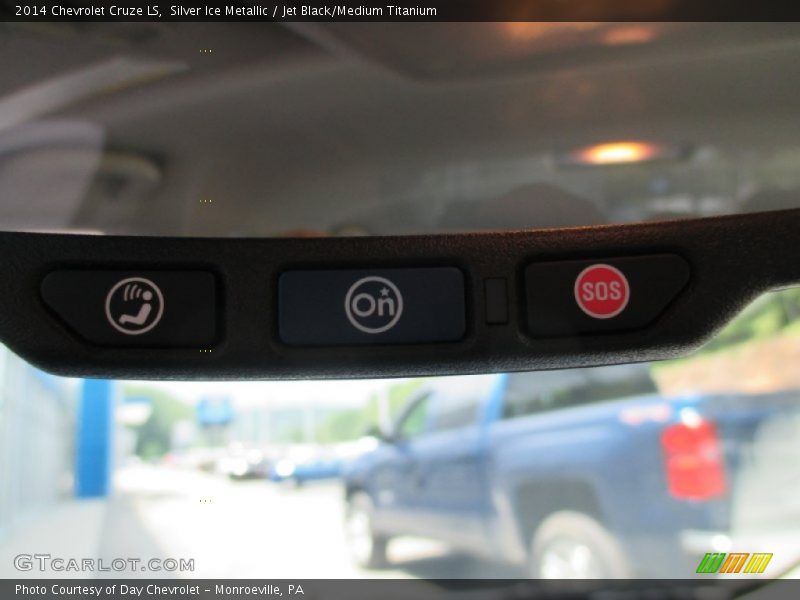 Silver Ice Metallic / Jet Black/Medium Titanium 2014 Chevrolet Cruze LS