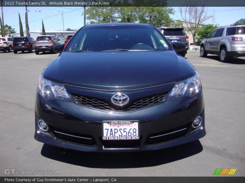Attitude Black Metallic / Black/Ash 2013 Toyota Camry SE