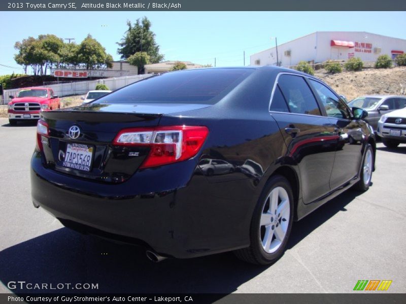 Attitude Black Metallic / Black/Ash 2013 Toyota Camry SE