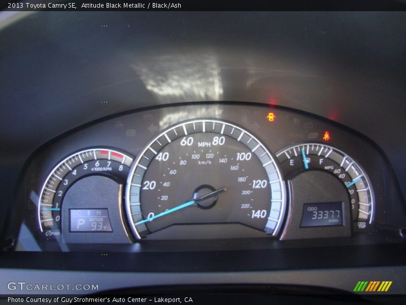 Attitude Black Metallic / Black/Ash 2013 Toyota Camry SE