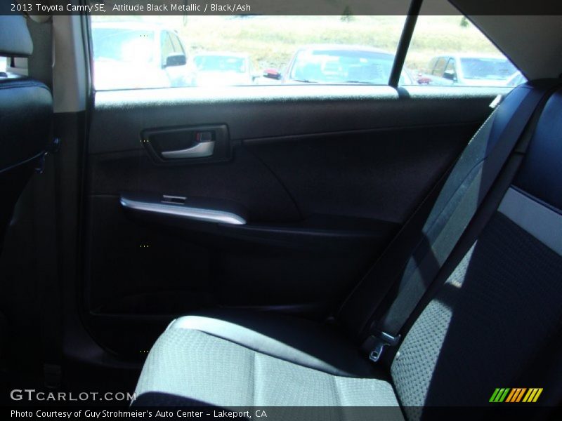 Attitude Black Metallic / Black/Ash 2013 Toyota Camry SE