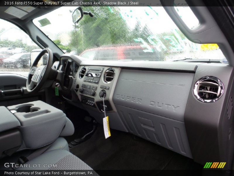  2016 F550 Super Duty XLT Super Cab Chassis 4x4 Steel Interior
