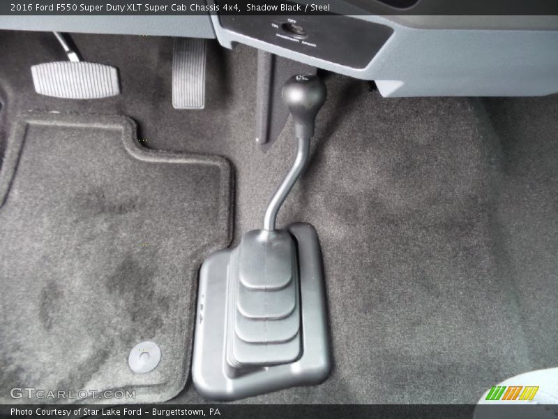 Shadow Black / Steel 2016 Ford F550 Super Duty XLT Super Cab Chassis 4x4
