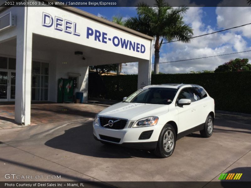 Ice White / Sandstone Beige/Espresso 2012 Volvo XC60 3.2