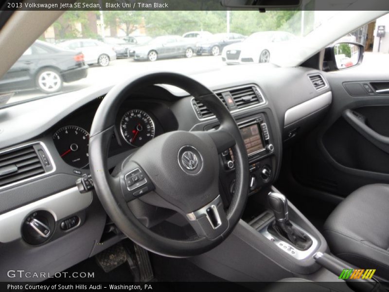 Black Uni / Titan Black 2013 Volkswagen Jetta SE Sedan