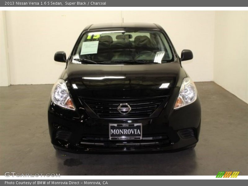 Super Black / Charcoal 2013 Nissan Versa 1.6 S Sedan