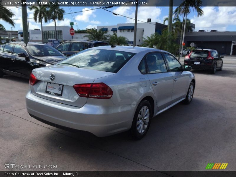 Reflex Silver Metallic / Titan Black 2013 Volkswagen Passat 2.5L Wolfsburg Edition