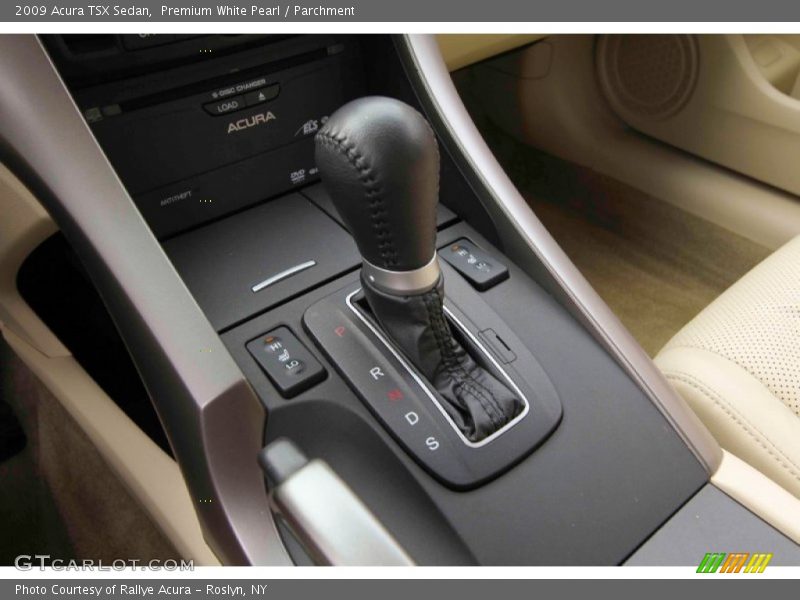 Premium White Pearl / Parchment 2009 Acura TSX Sedan