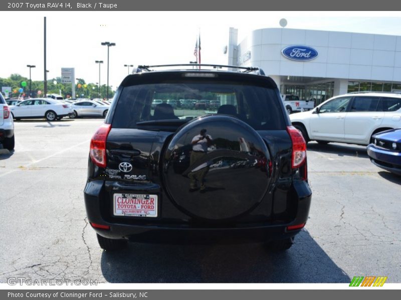 Black / Taupe 2007 Toyota RAV4 I4