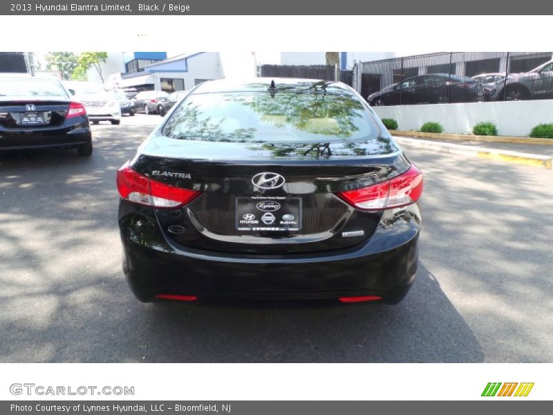 Black / Beige 2013 Hyundai Elantra Limited