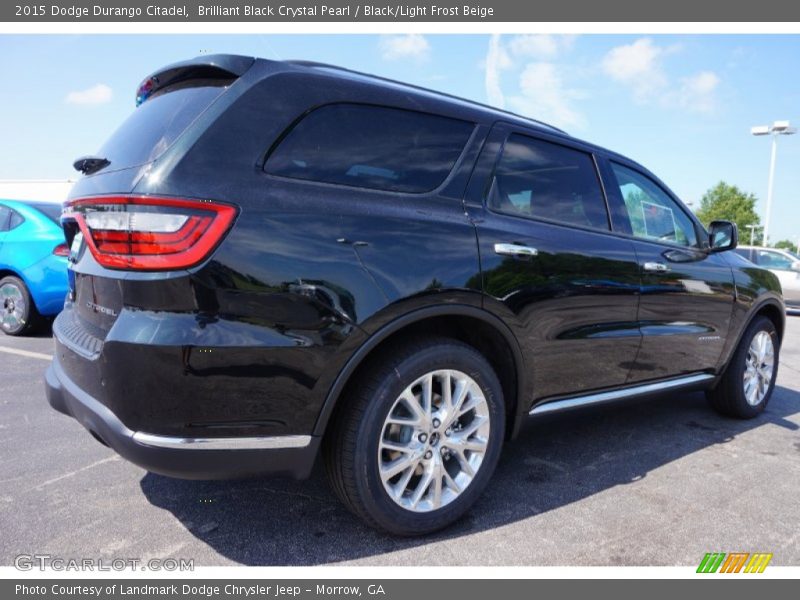 Brilliant Black Crystal Pearl / Black/Light Frost Beige 2015 Dodge Durango Citadel