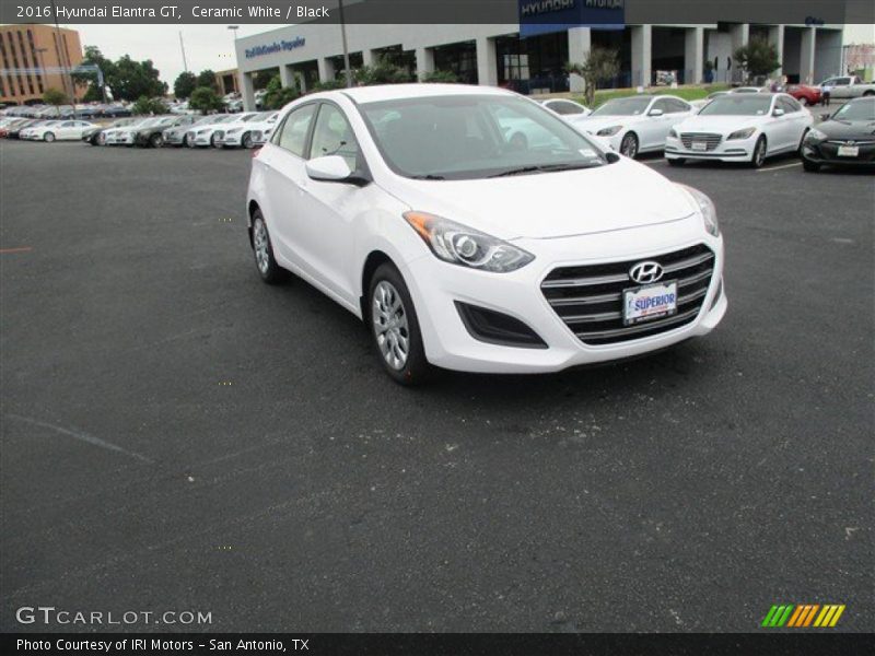 Ceramic White / Black 2016 Hyundai Elantra GT