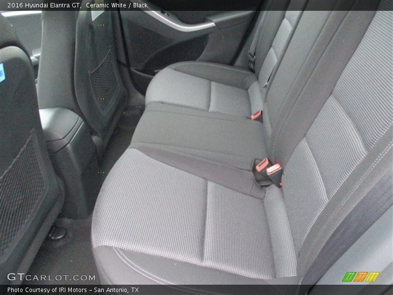 Ceramic White / Black 2016 Hyundai Elantra GT