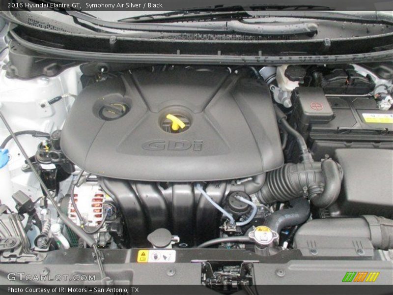 Symphony Air Silver / Black 2016 Hyundai Elantra GT