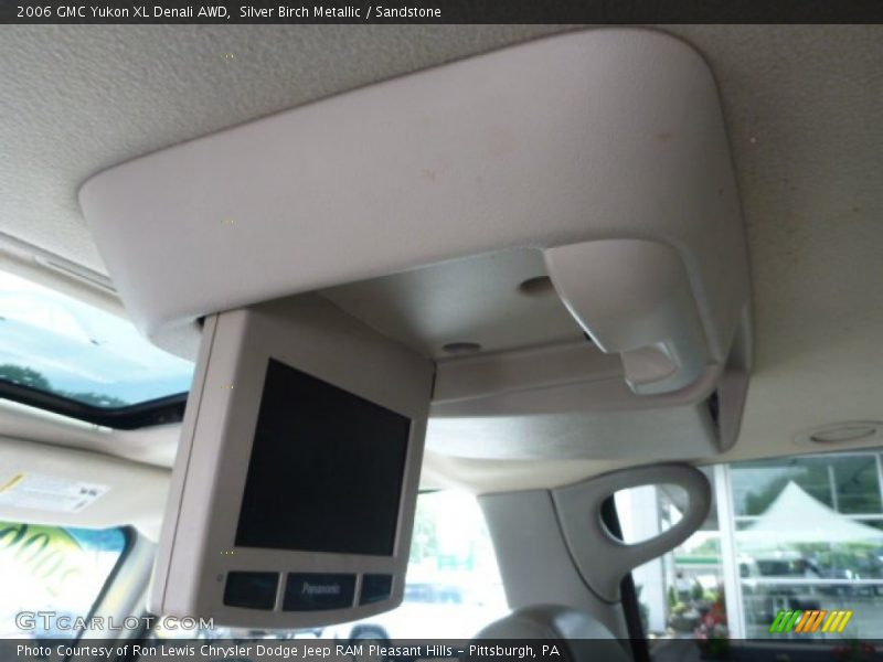 Silver Birch Metallic / Sandstone 2006 GMC Yukon XL Denali AWD