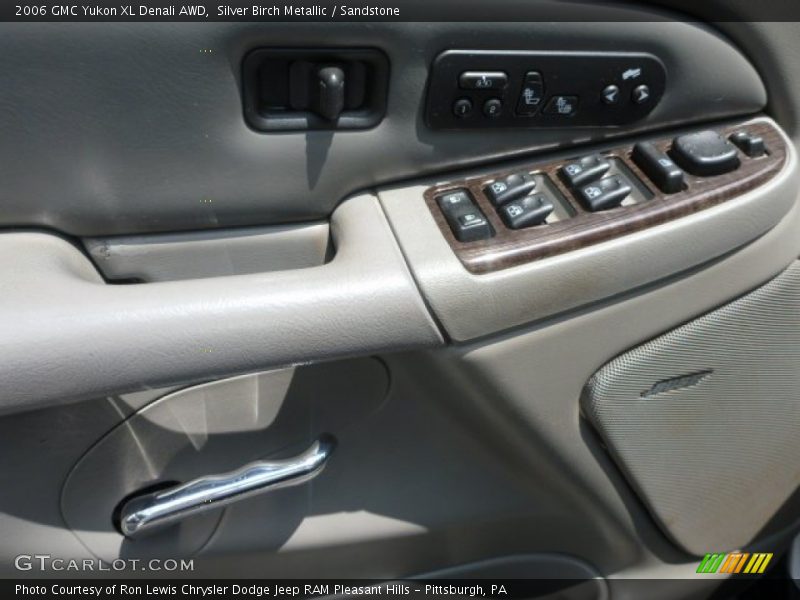 Silver Birch Metallic / Sandstone 2006 GMC Yukon XL Denali AWD