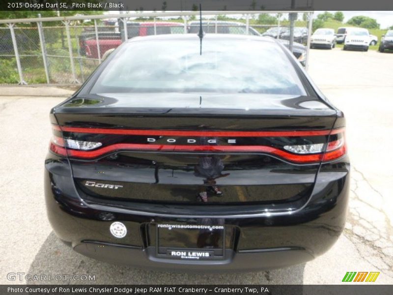 Pitch Black / Black 2015 Dodge Dart SE