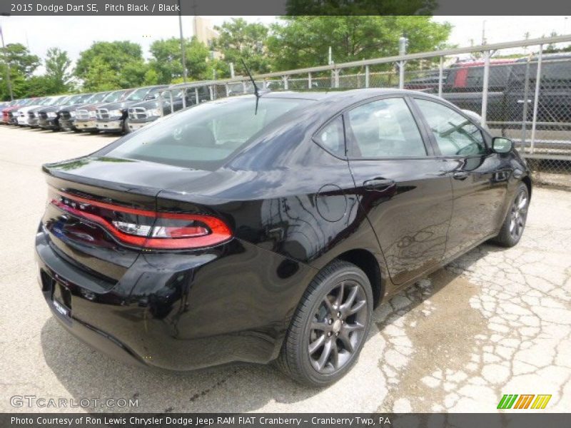 Pitch Black / Black 2015 Dodge Dart SE