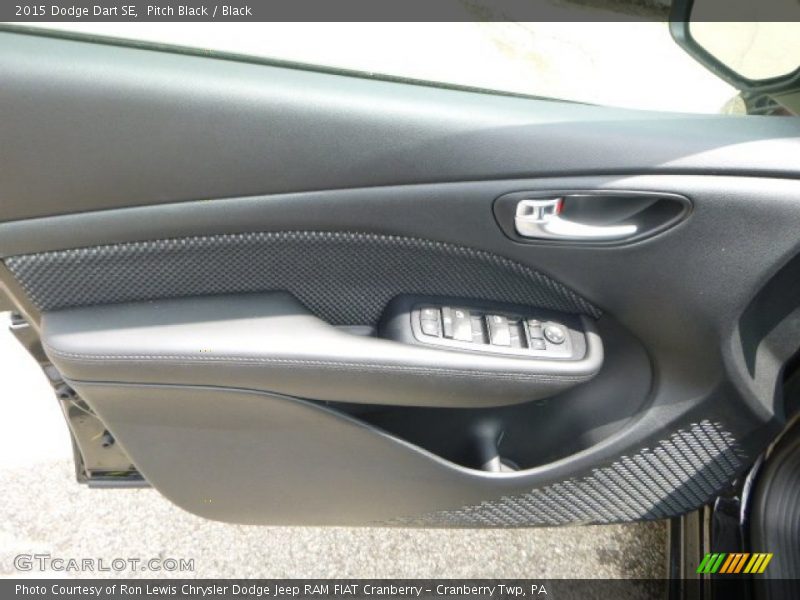 Pitch Black / Black 2015 Dodge Dart SE