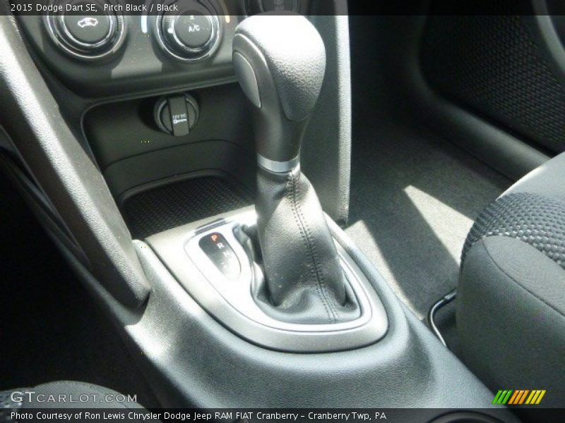 Pitch Black / Black 2015 Dodge Dart SE