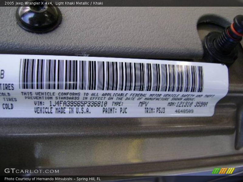 Light Khaki Metallic / Khaki 2005 Jeep Wrangler X 4x4