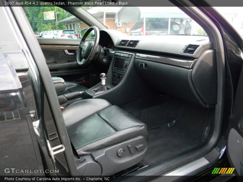 Phantom Black Pearl Effect / Black 2007 Audi RS4 4.2 quattro Sedan