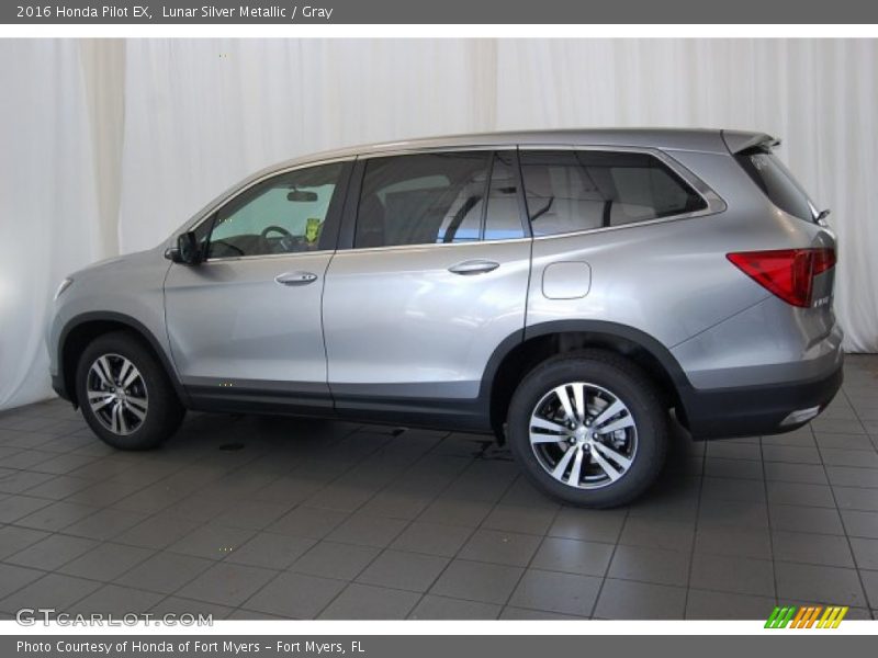 Lunar Silver Metallic / Gray 2016 Honda Pilot EX