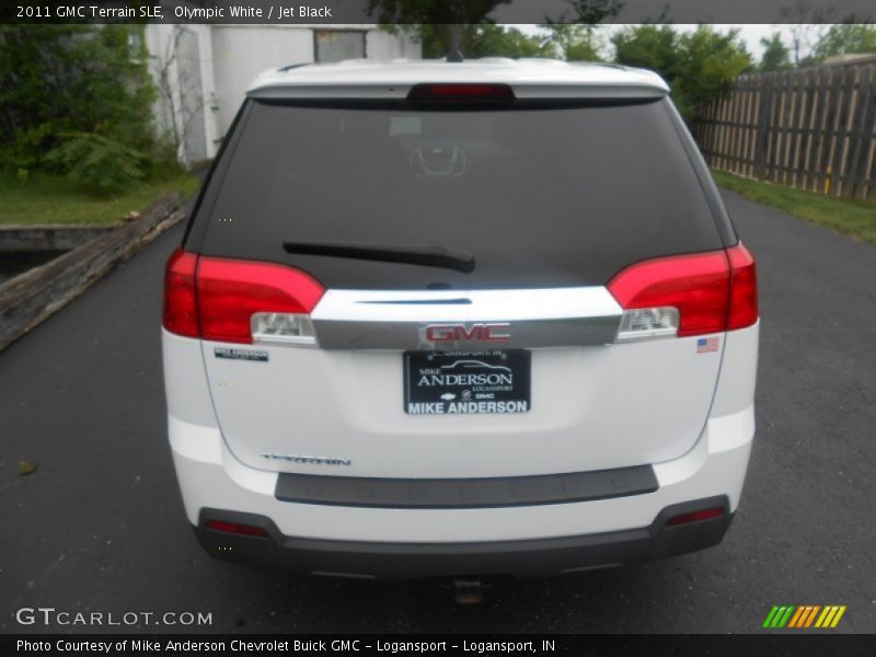 Olympic White / Jet Black 2011 GMC Terrain SLE
