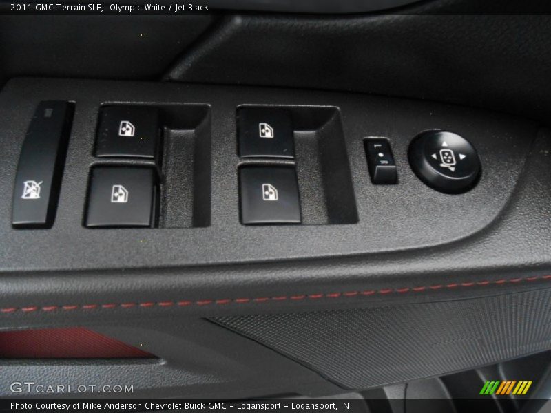 Olympic White / Jet Black 2011 GMC Terrain SLE