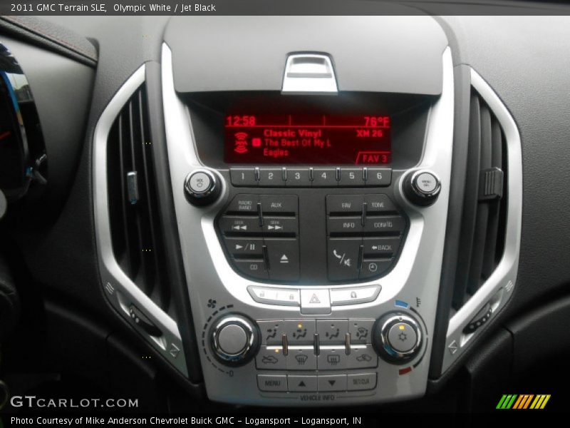 Olympic White / Jet Black 2011 GMC Terrain SLE